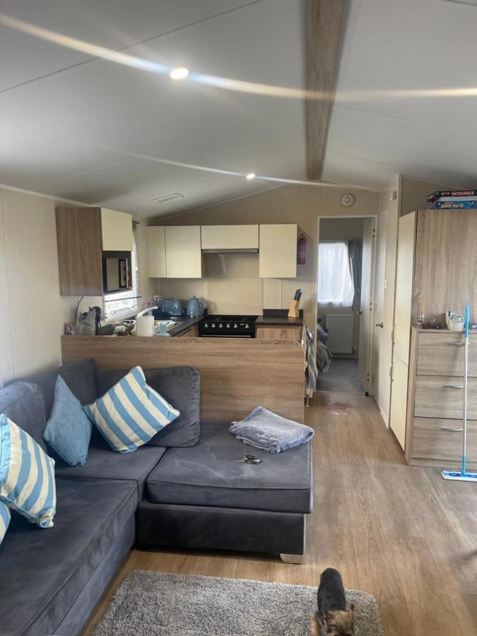 The Hideaway Cabin Seasalter المظهر الخارجي الصورة