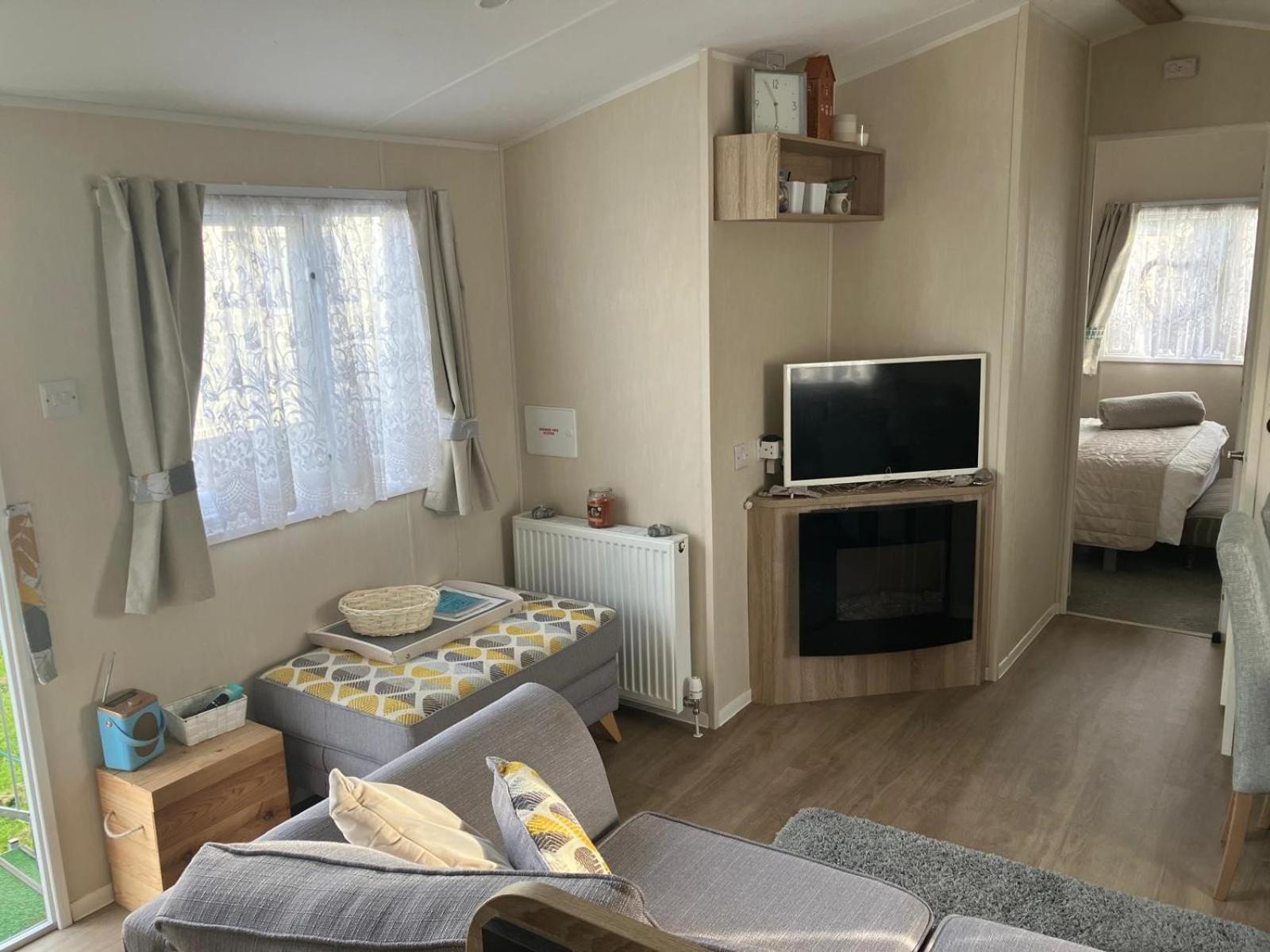 The Hideaway Cabin Seasalter المظهر الخارجي الصورة